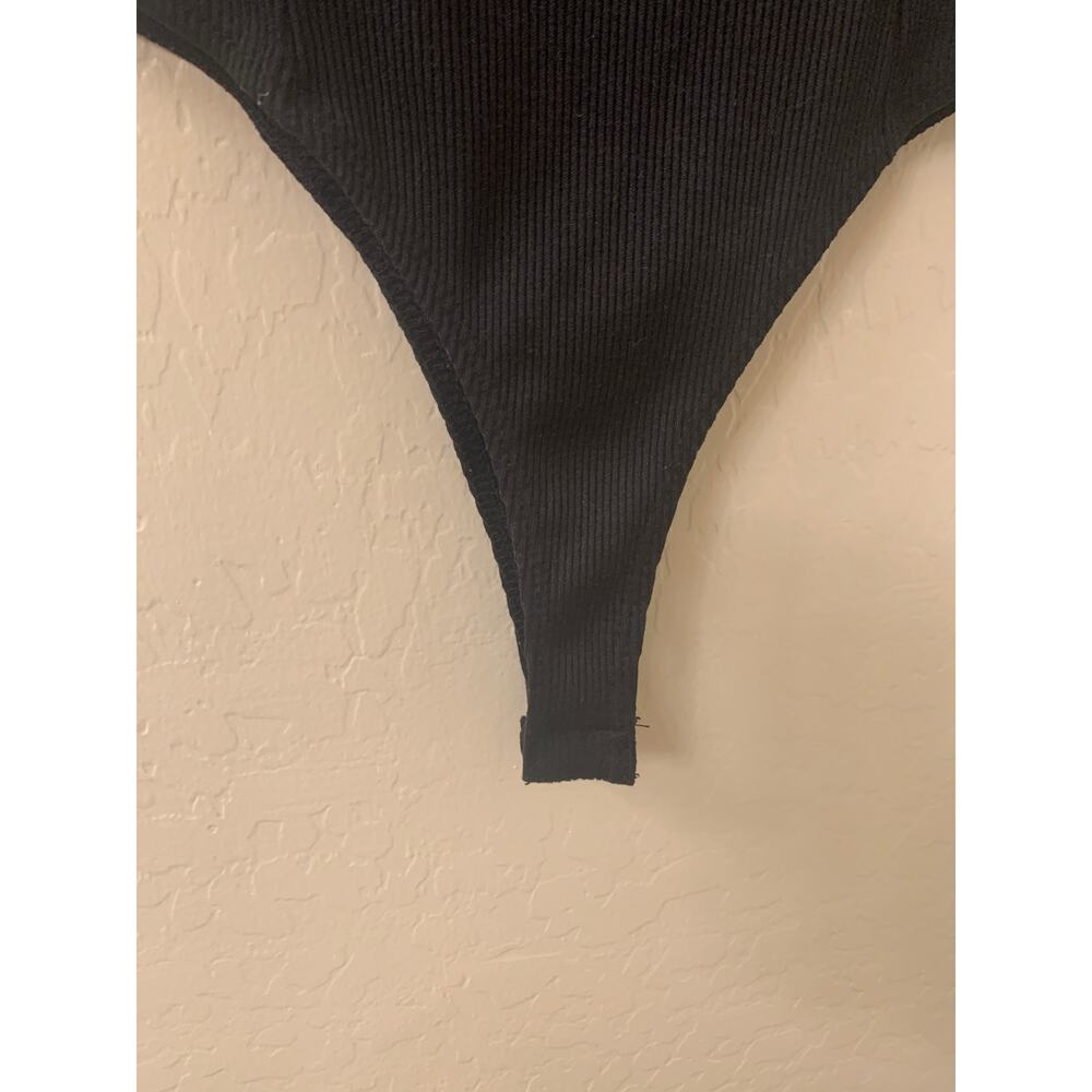 Better Be Black Sweetheart Neckline Ribbed Bodysuit, Size Small - Picture 9 of 12